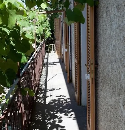 Oda ve Kahvaltı Valle Maria D'oc 3*